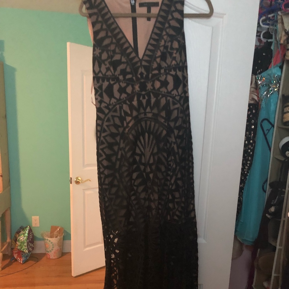 BCBG Maxazria dress size 4